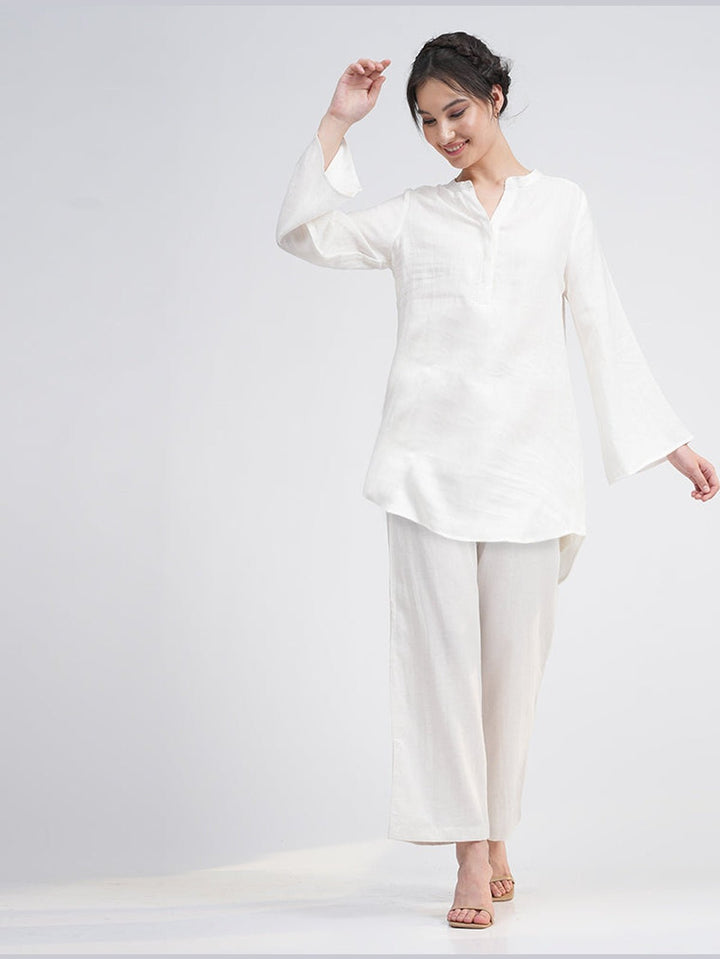 TopsWomen Linen Solid Bell Sleeve Tunic TopSaltpetre