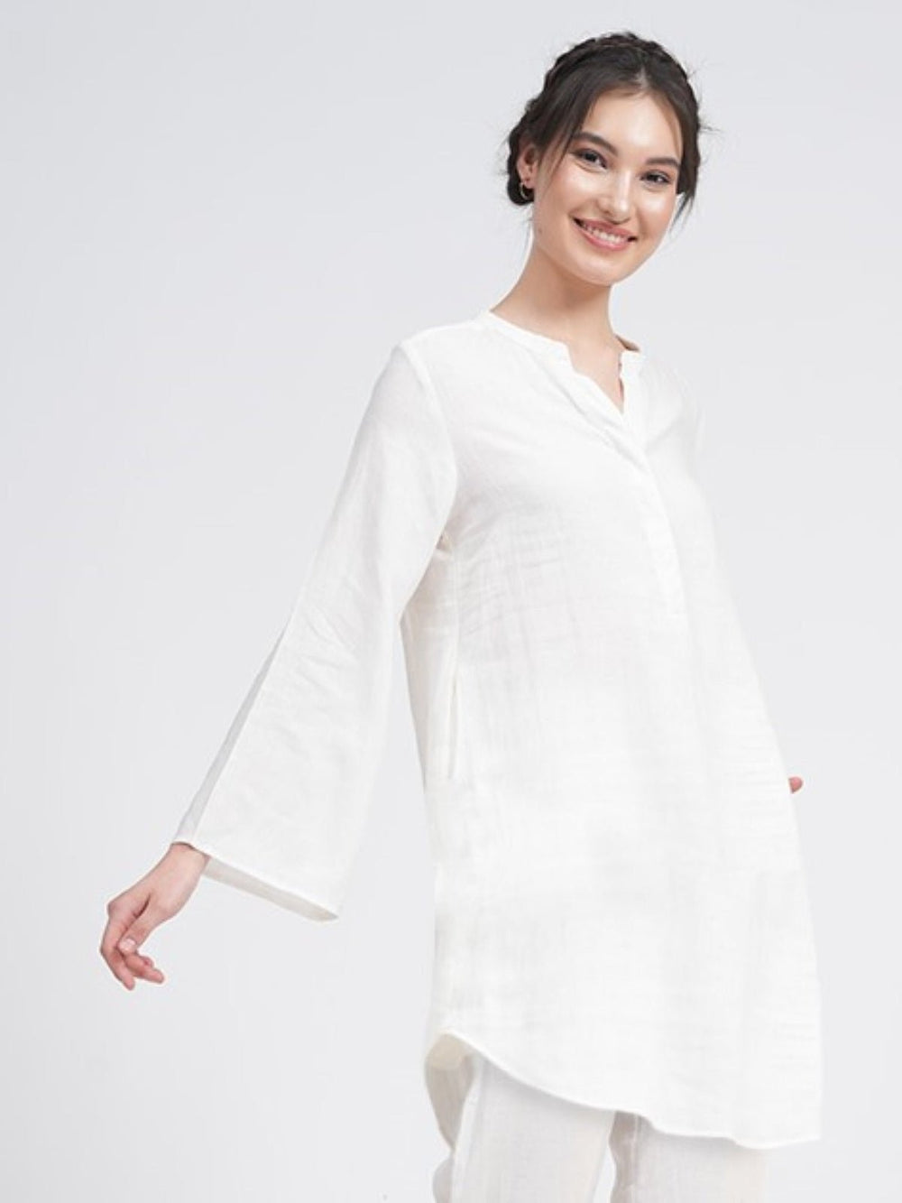 TopsWomen Linen Solid Bell Sleeve Tunic TopSaltpetre