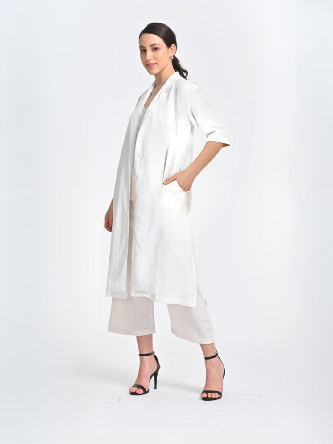 Co - ord SetWomen Solid Cream Overlay and Long Short with Trousers 3 Piece Coords SetSaltpetre