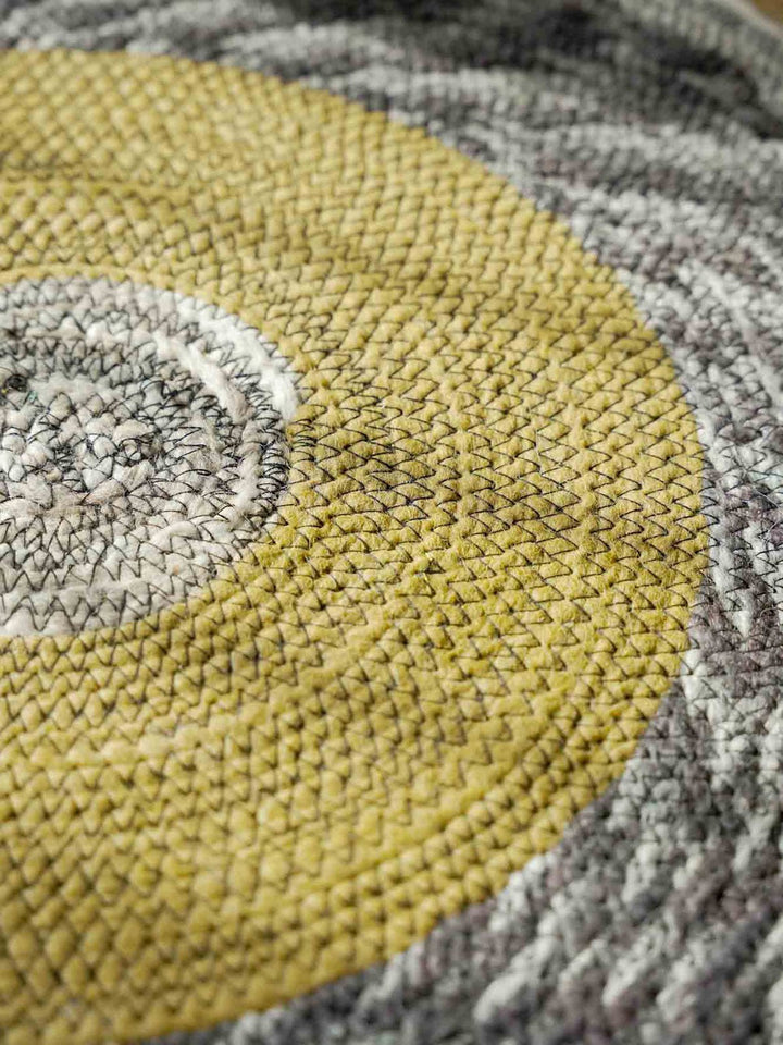 Rugs and CarpetsWoolen Magic Braided DoormatHome Yarn