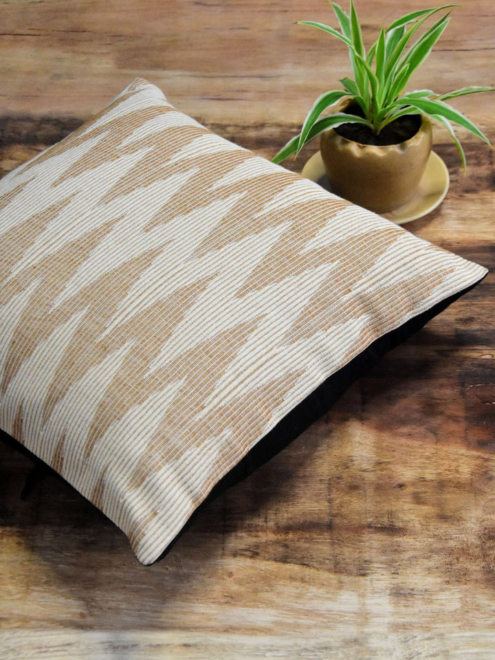 Bed and LivingZig - Zag Printed Cushion CoverHome Yarn