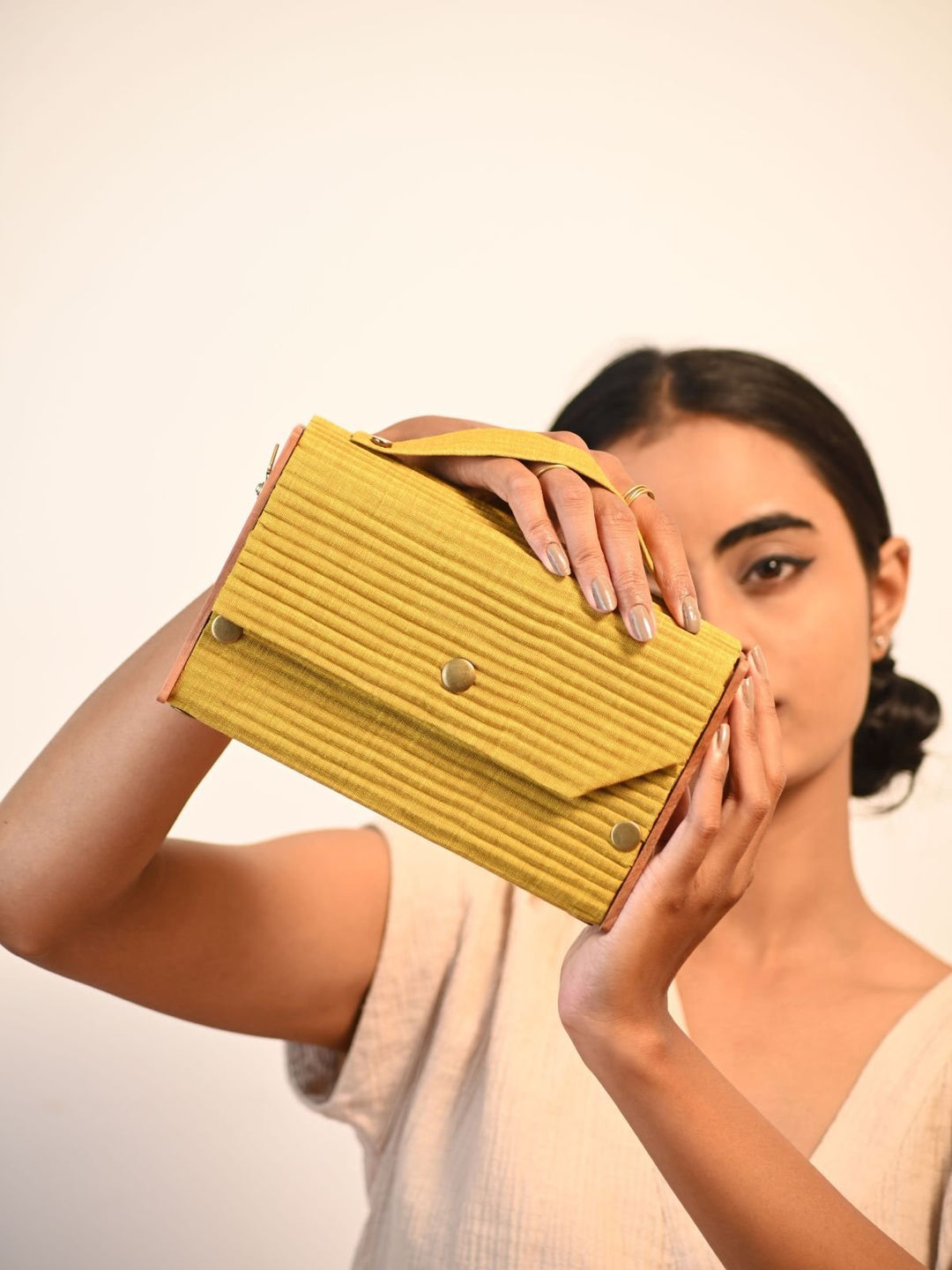 BagsBox ClutchLukka ChuppiFlourish Planet