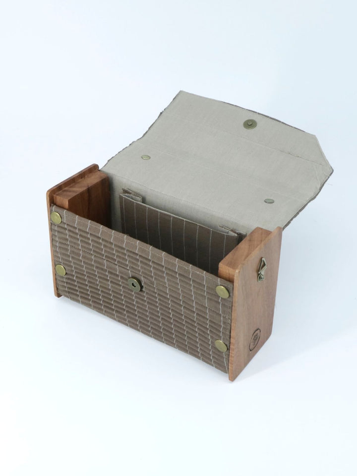 BagsBox ClutchLukka ChuppiFlourish Planet