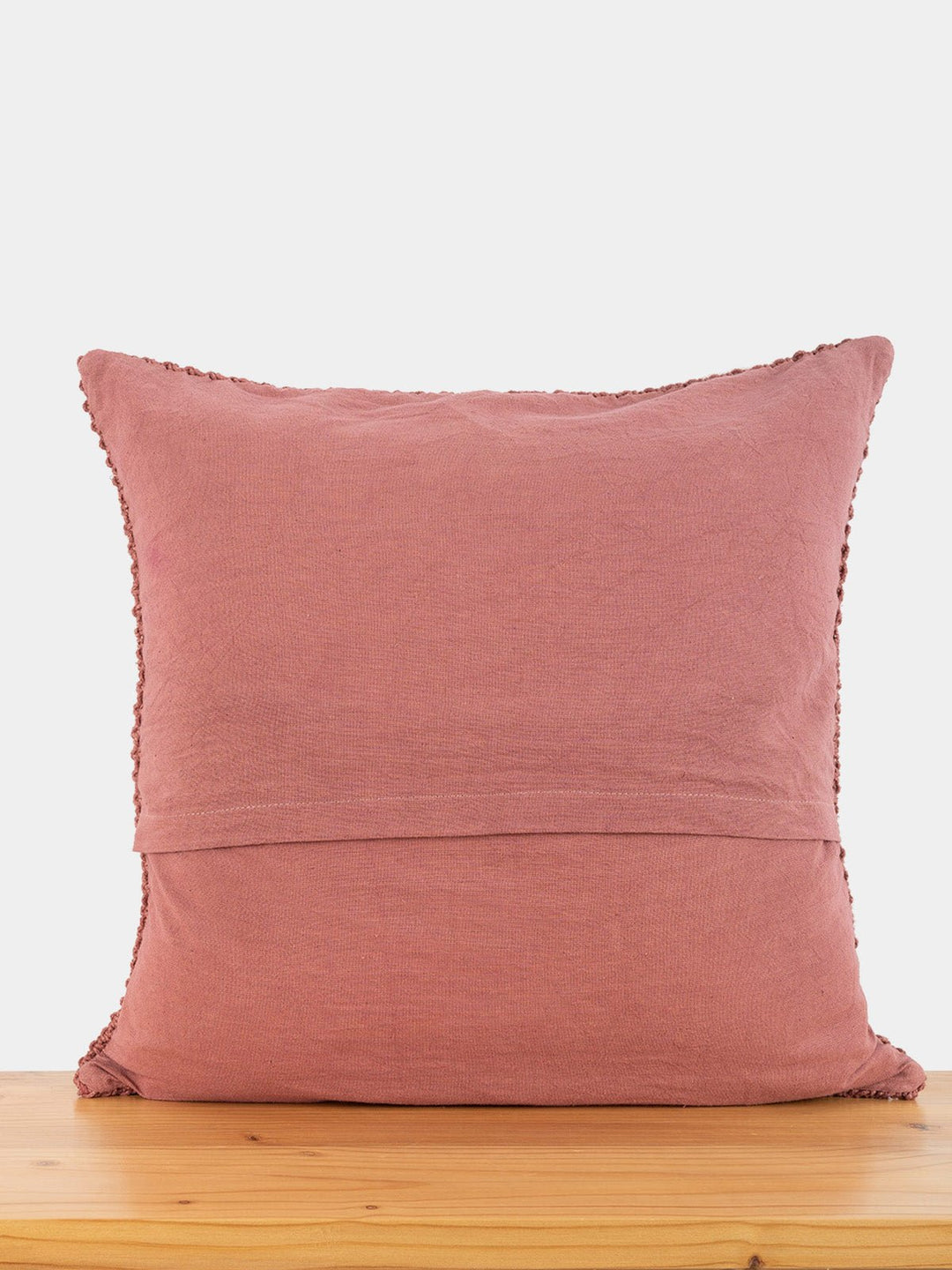 Bed and LivingClassic Hand-Knotted Cushion CoverOne 'O' Eight Knots