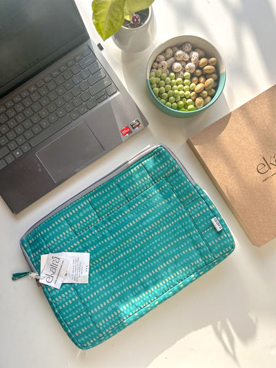 Stationery and OfficeLaptop Sleeve Teal dotsEkatra