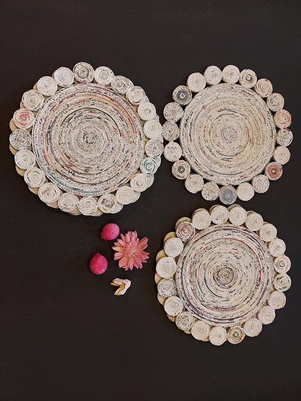 Table and DiningNatural Flower Mats - Set of 6Paperwings