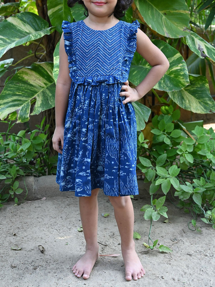 DressesNatural Indigo Printed Girls Frilly Sea Scape Sleeveless FrockMoral Fibre