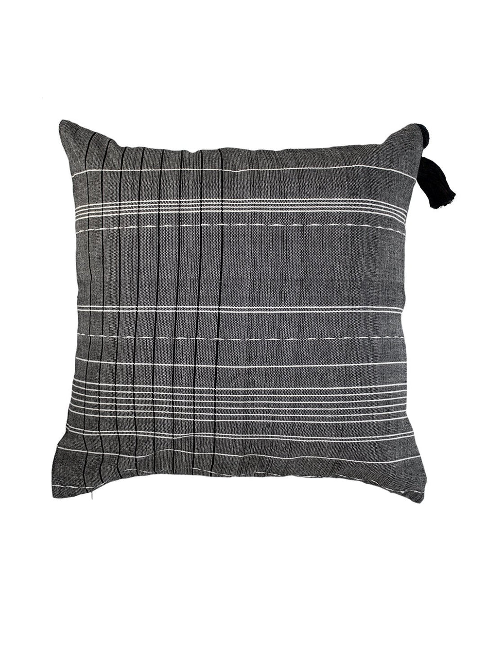 Bed and LivingNayaa Collection, Cushion Cover Black & White CrossArudeko