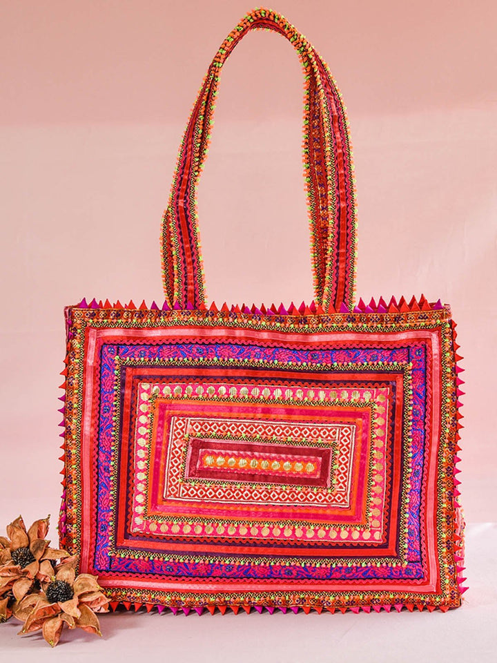 BagsPABI Shoulder Bag PinkKaarigar Clinic