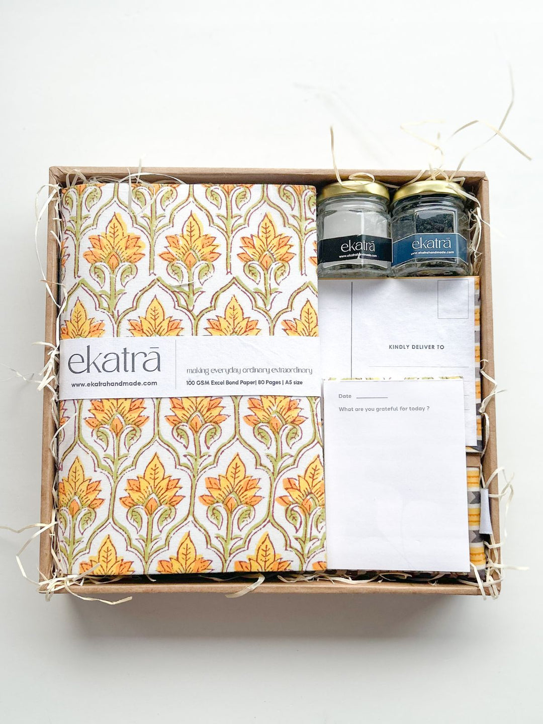 Stationery and OfficeSustainable Floral Gratitude Gift BoxEkatra