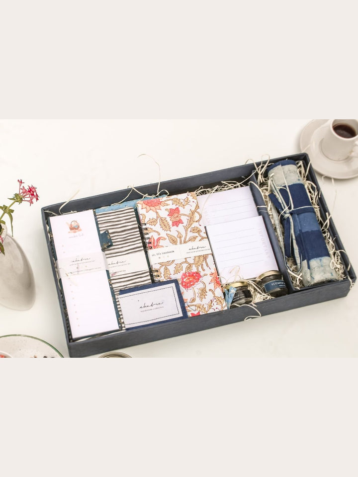 Stationery and OfficeWorkspace Gift BoxEkatra